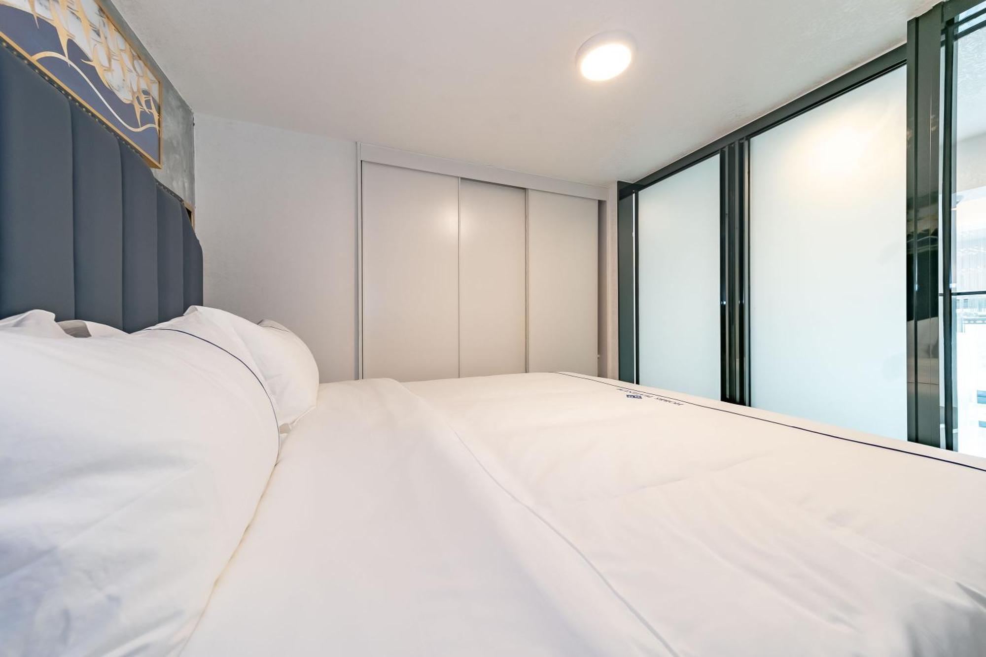 Boruisi Plaza Residence Apartment - Shenzhen Futian Convention & Exhibition Center Exterior photo